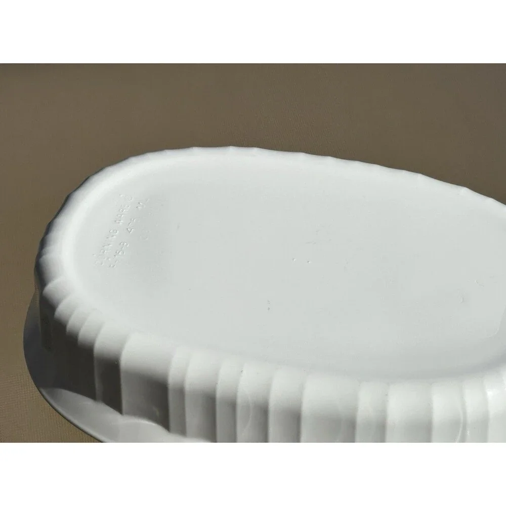 2 Corning Ware French White Oval Individual Casseroles F - 15 - B  475 ML  7 3/8